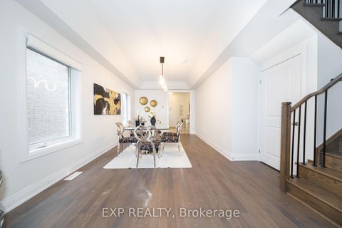 Photo 7 at 114 Seguin Street, Oak Ridges, Richmond Hill