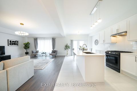 Photo 15 at 114 Seguin Street, Oak Ridges, Richmond Hill