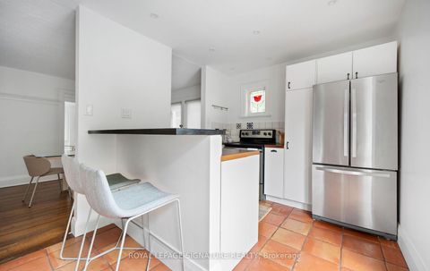 Photo 24 at 81 Cleveland Street, Mount Pleasant East, Toronto