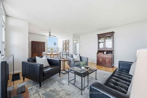 Photo 9 at 1502 - 980 Broadview Avenue, Broadview North, Toronto