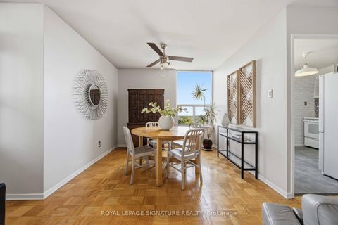 Photo 10 at 1502 - 980 Broadview Avenue, Broadview North, Toronto