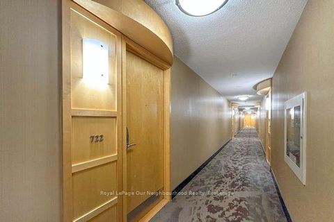 Photo 7 at 722 - 18 Mondeo Drive, Dorset Park, Toronto