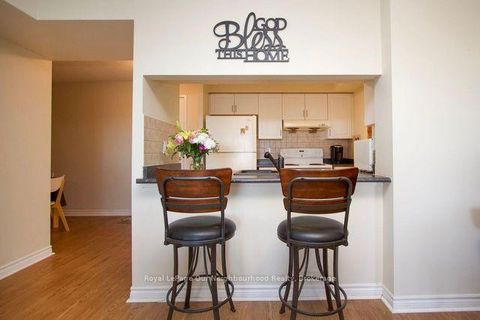Photo 15 at 722 - 18 Mondeo Drive, Dorset Park, Toronto