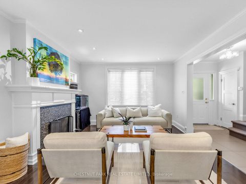 Photo 4 at 303 Belsize Drive, Mount Pleasant East, Toronto