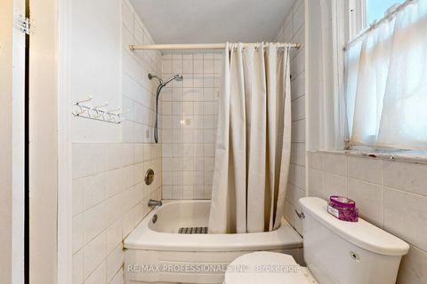 Photo 23 at 2 Muir Avenue, Dufferin Grove, Toronto