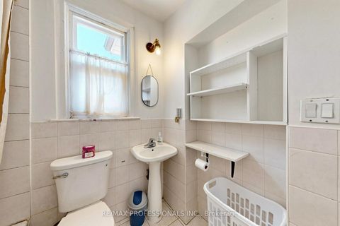 Photo 25 at 2 Muir Avenue, Dufferin Grove, Toronto