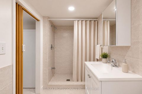 Photo 36 at 2 Muir Avenue, Dufferin Grove, Toronto