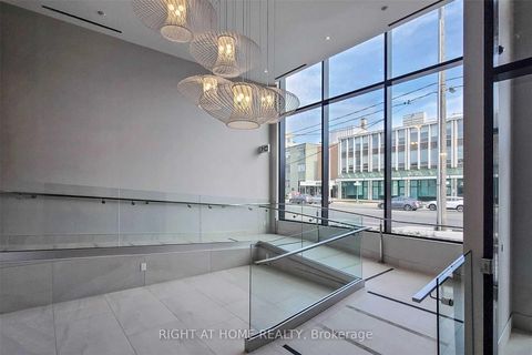 Photo 4 at 611 - 4208 Dundas Street W, Humber Valley, Toronto