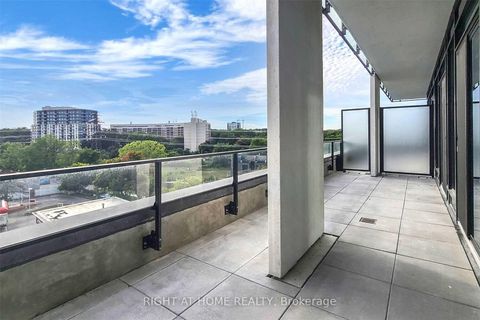 Photo 29 at 611 - 4208 Dundas Street W, Humber Valley, Toronto
