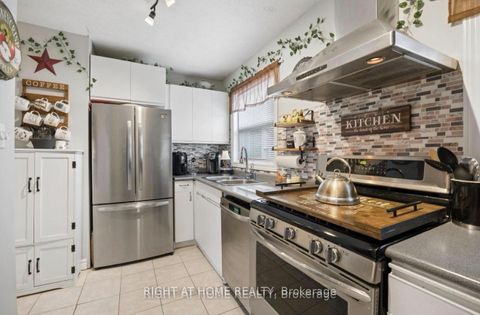 Photo 7 at 154 Admiral Road, South East, Ajax