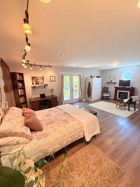 Photo 17 at 154 Admiral Road, South East, Ajax