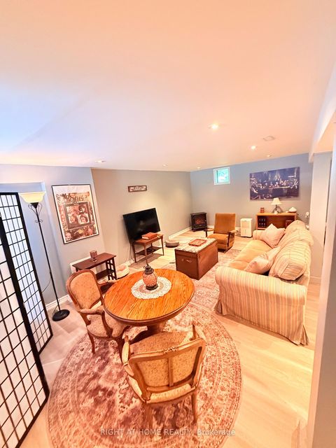 Photo 18 at 154 Admiral Road, South East, Ajax