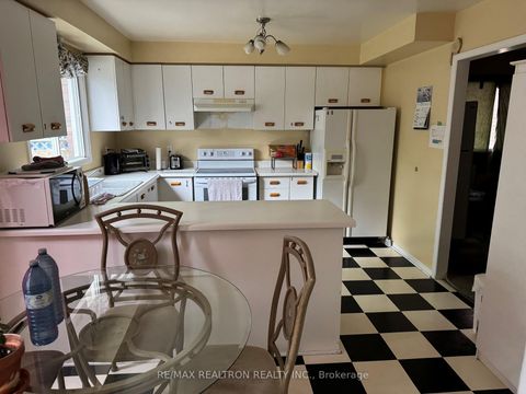 Photo 1 at 253 Hickling Trail, Grove East, Barrie