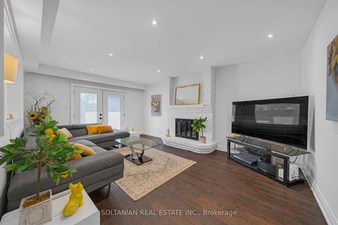 Photo 13 at 12 Dorian Place, Uplands, Vaughan