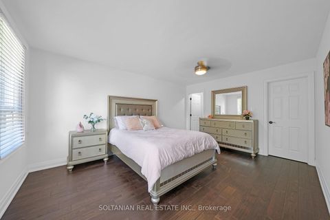 Photo 20 at 12 Dorian Place, Uplands, Vaughan
