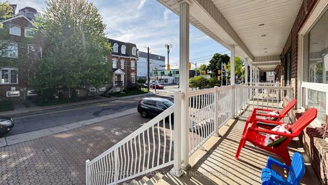 Photo 1 at 289D Bartlett Avenue, Junction, Toronto