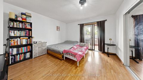 Photo 6 at 289D Bartlett Avenue, Junction, Toronto