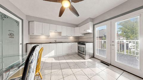 Photo 10 at 289D Bartlett Avenue, Junction, Toronto