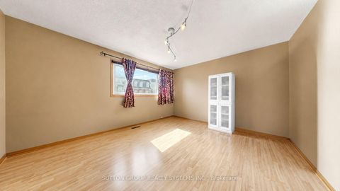 Photo 12 at 289D Bartlett Avenue, Junction, Toronto