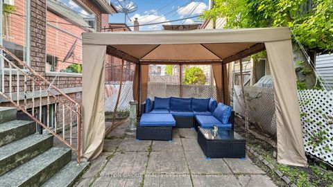 Photo 22 at 289D Bartlett Avenue, Junction, Toronto