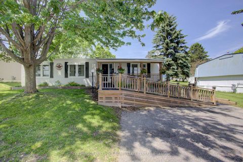 Photo 0 at 36 Linden Lane, Rural Innisfil, Innisfil