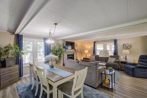 Photo 12 at 36 Linden Lane, Rural Innisfil, Innisfil