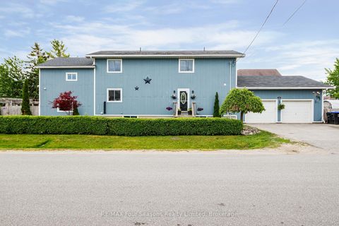 Photo 2 at 228 Centre Street, Stayner, Clearview