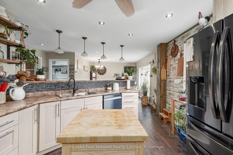 Photo 9 at 228 Centre Street, Stayner, Clearview