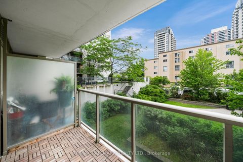 Photo 22 at 103 - 816 Lansdowne Avenue, Junction, Toronto