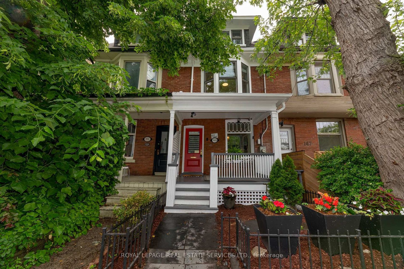 149 Winchester Street, South St. James Town, Toronto photo number 2