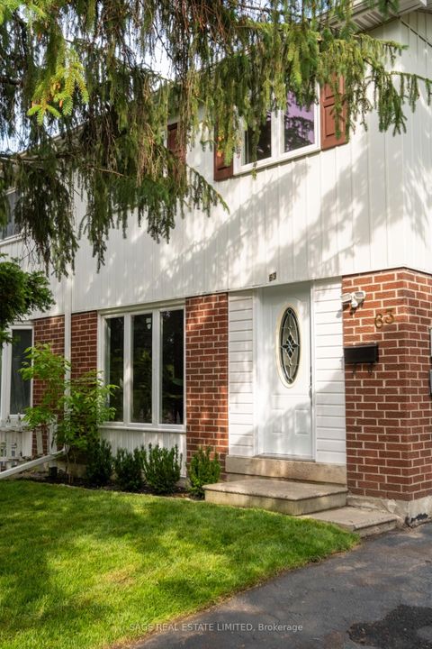 Photo 2 at 63 Burkwood Crescent, Malvern, Toronto