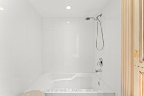 Photo 17 at 1503 - 3 Concorde Place, Don Mills, Toronto