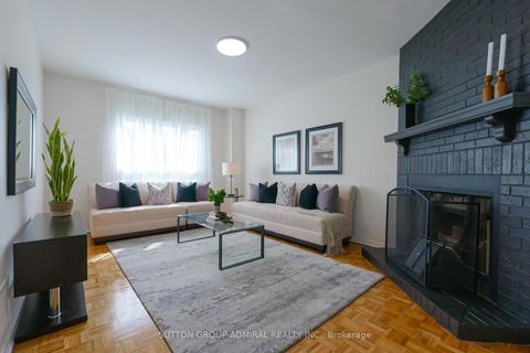 Photo 19 at 113 Redondo Drive, Beverley Glen, Vaughan