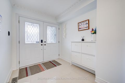 Photo 1 at 53 Chipwood Crescent, Pleasant View, Toronto