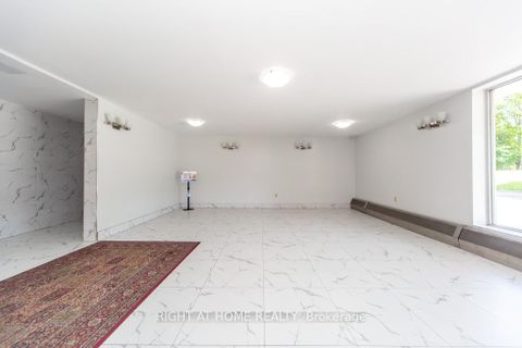 Photo 6 at 315 - 100 Dundalk Drive, Dorset Park, Toronto