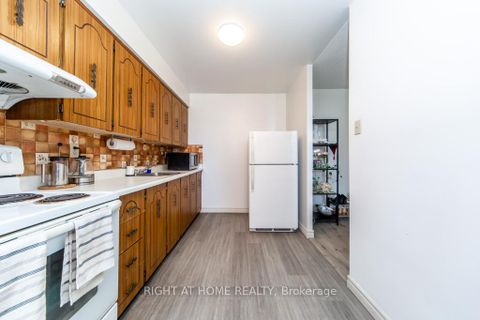 Photo 20 at 315 - 100 Dundalk Drive, Dorset Park, Toronto