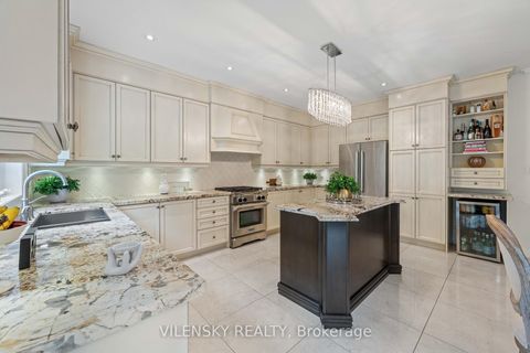Photo 9 at 51 Lady Karen Crescent, Patterson, Vaughan