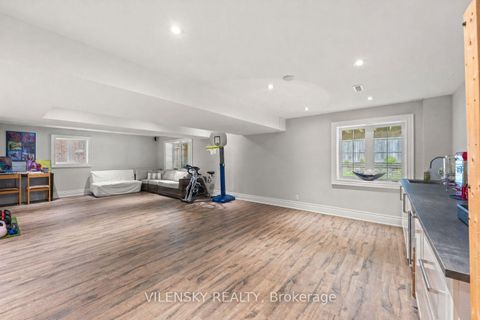 Photo 35 at 51 Lady Karen Crescent, Patterson, Vaughan