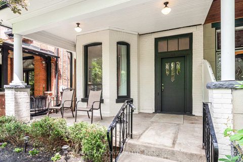 Photo 1 at 33 Lakeview Avenue, Bellwoods, Toronto