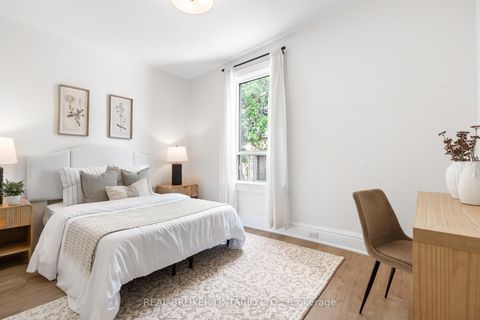 Photo 27 at 33 Lakeview Avenue, Bellwoods, Toronto