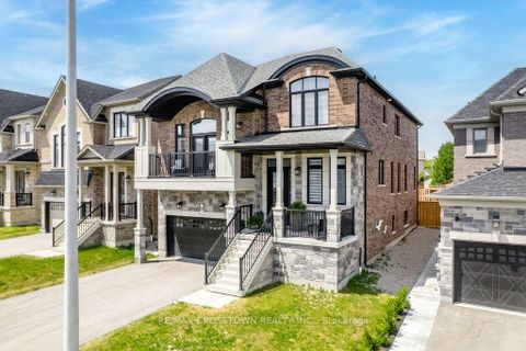Photo 1 at 1376 Lawson Street, Alcona, Innisfil
