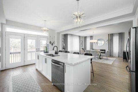 Photo 19 at 1376 Lawson Street, Alcona, Innisfil