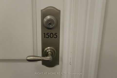 Photo 11 at 1505 - 15 Greenview Avenue, Newtonbrook West, Toronto