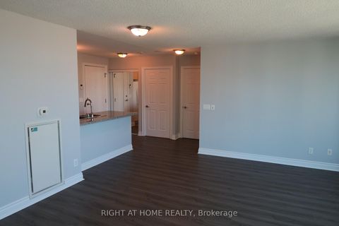 Photo 13 at 1505 - 15 Greenview Avenue, Newtonbrook West, Toronto