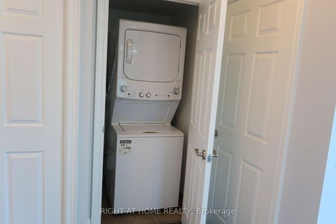 Photo 28 at 1505 - 15 Greenview Avenue, Newtonbrook West, Toronto