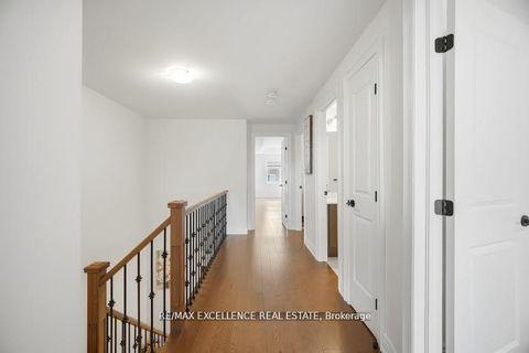 Photo 18 at 67 Drizzel Crescent, Oak Ridges, Richmond Hill