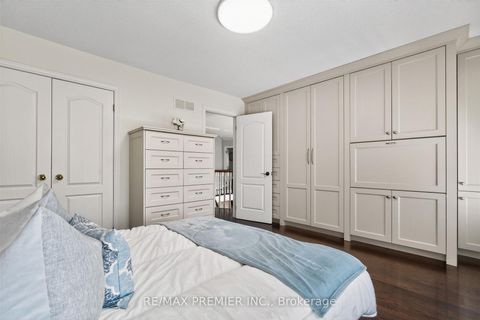 Photo 26 at 298 Castlehill Road, Maple, Vaughan