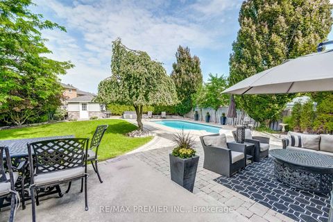 Photo 37 at 298 Castlehill Road, Maple, Vaughan