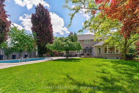 Photo 45 at 298 Castlehill Road, Maple, Vaughan