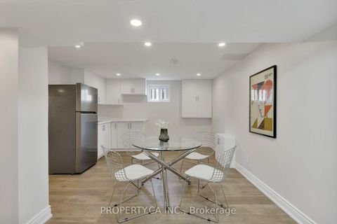 Photo 21 at 18 Alhart Drive, Beaumonde Heights, Toronto